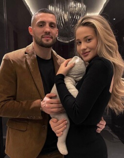 Ruzica Kovacic son Mateo Kovacic with his wife Izabel Kovacic